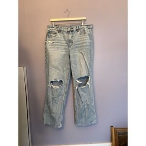 American Eagle Stovepipe Wide light wash blue distressed denim jeans Size 14